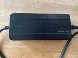 Specialized SBC-C04 Ladegerät Li-Ion Battery Charger gute...