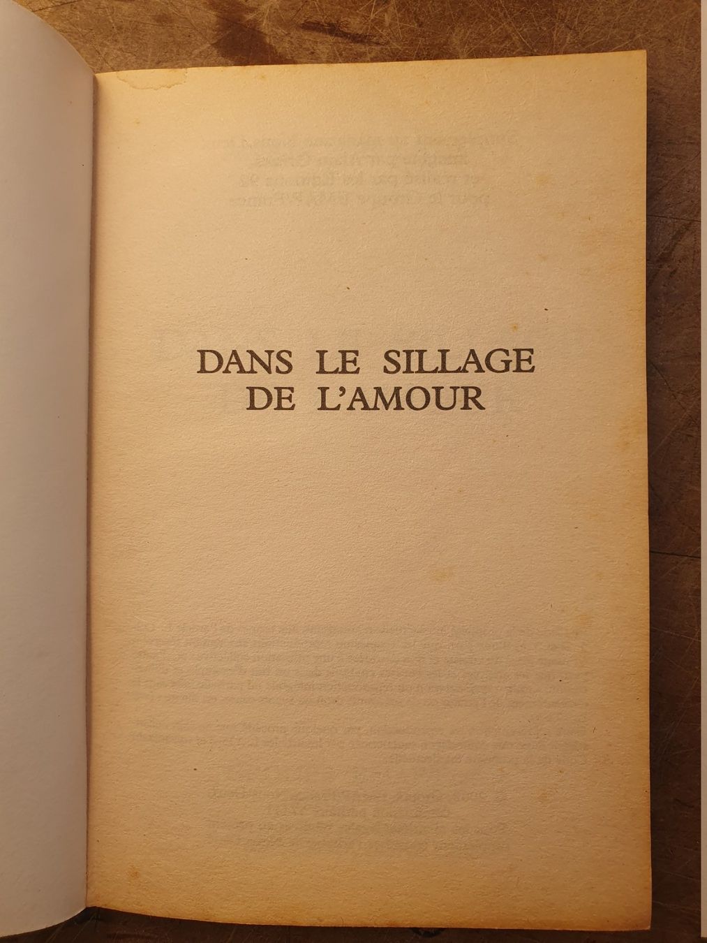 Libri: Dans le sillage de lamour - Anika de Launay – Usato da Zürich venduto da loosebone 1