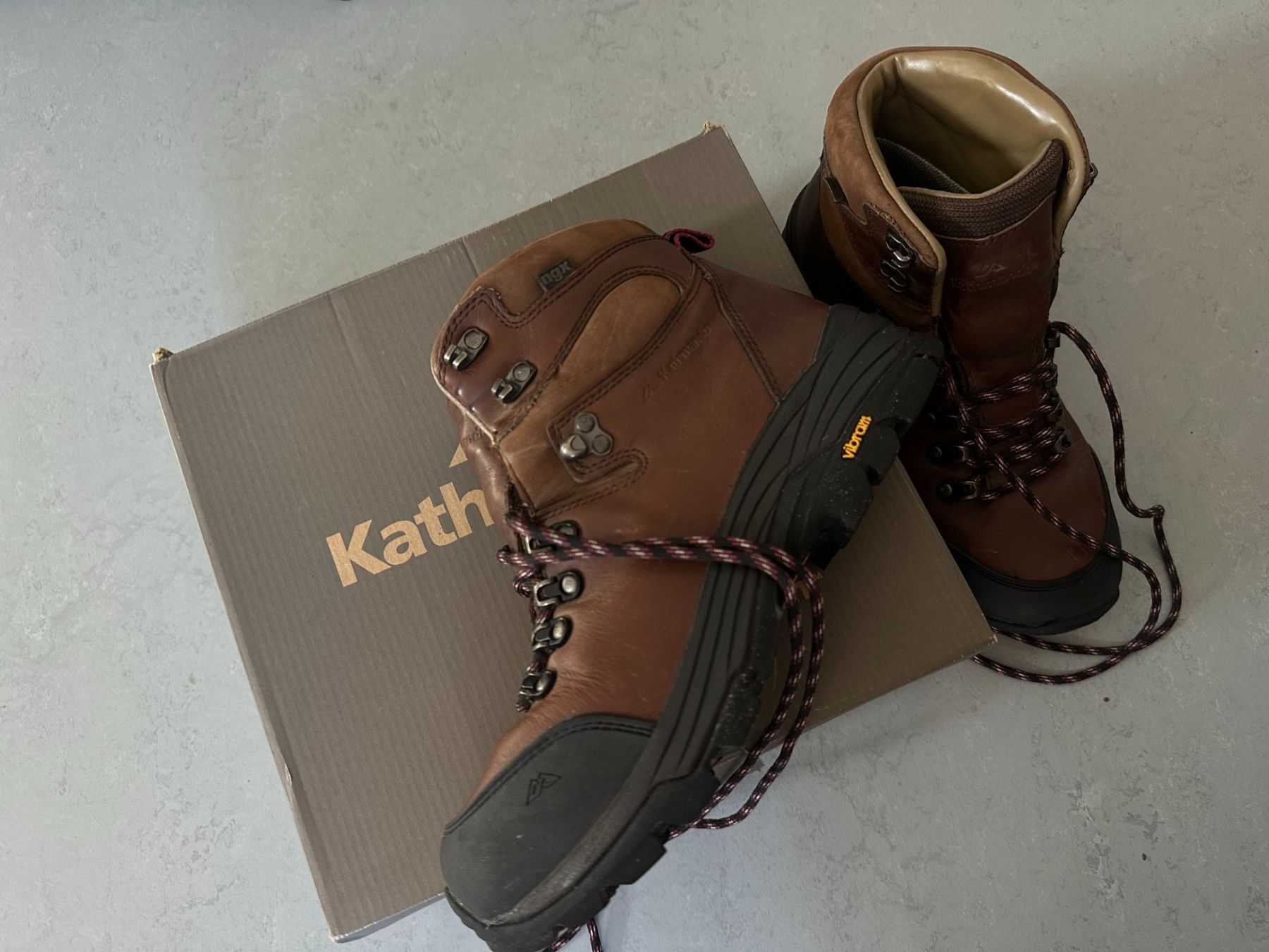Scarpe da donna: Wanderschuhe – Usato da Winterthur venduto da yum_jz55 1