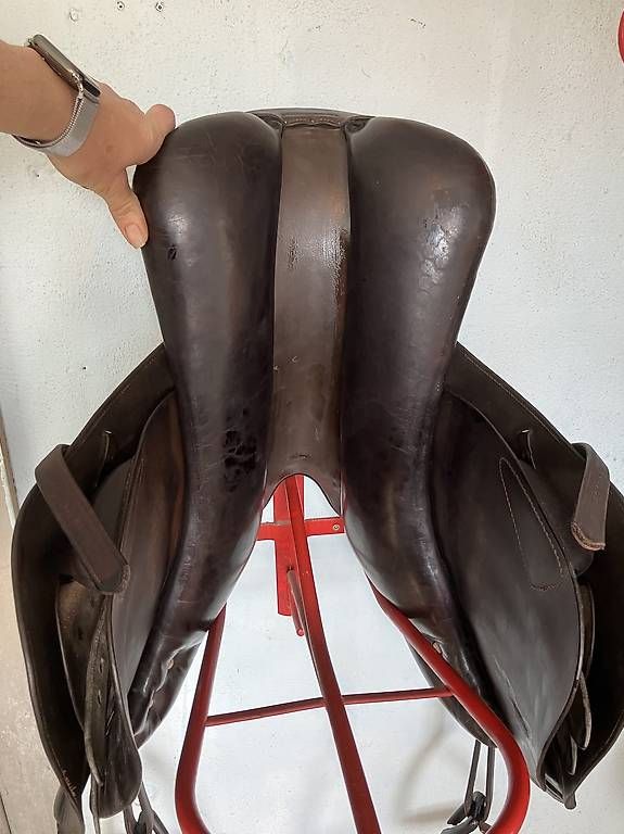 Selle & Accessori: Labelle Springsattel 17,5 Zoll – Usato da Kriessern venduto da Gavin0201 1