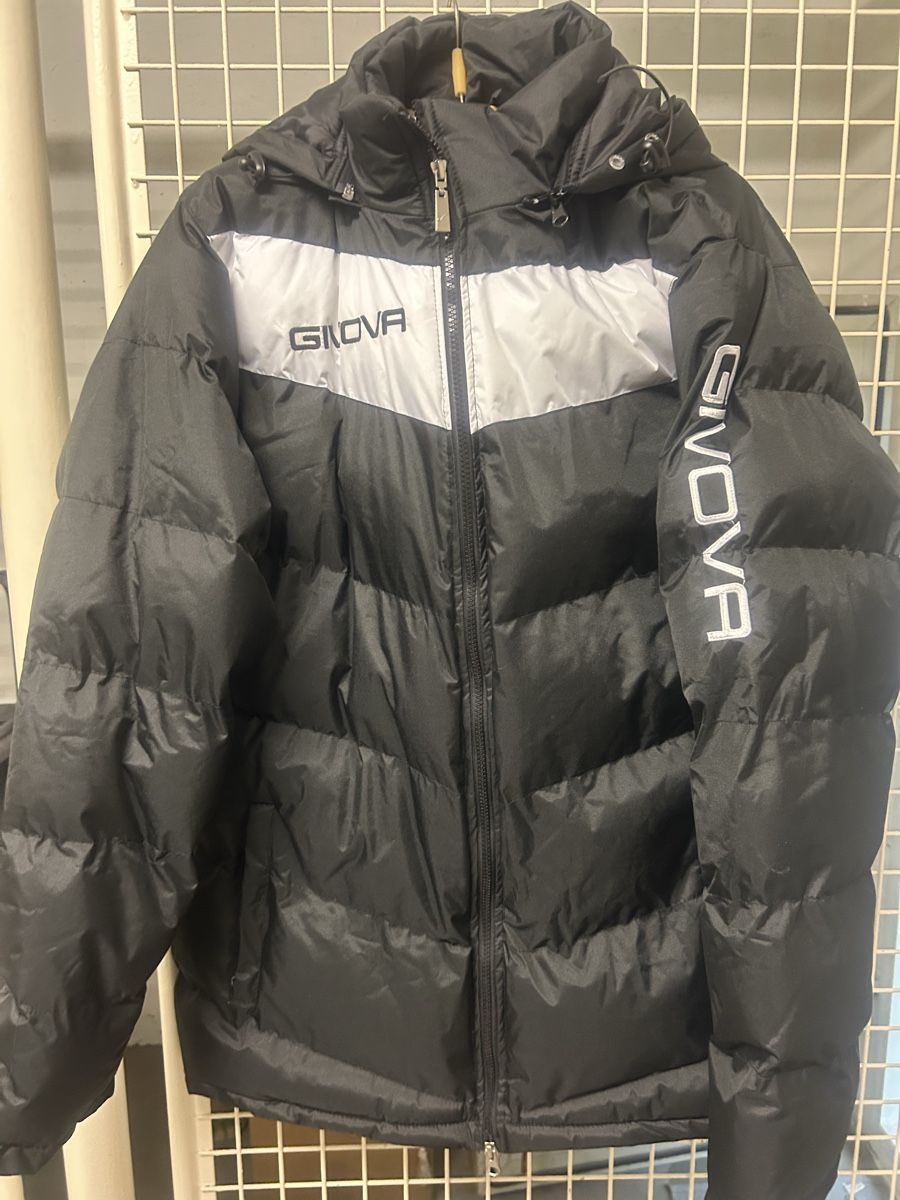 Giacche: [NEU]: Givova Winterjacke Gr. L – Nuovo (secondo la descrizione) da Arni AG venduto da CreaFlex