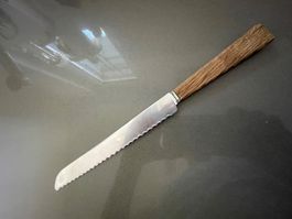 Gut erhaltenes Brot/Gebäck Messer "INÖXYDABELL" Holzgriff