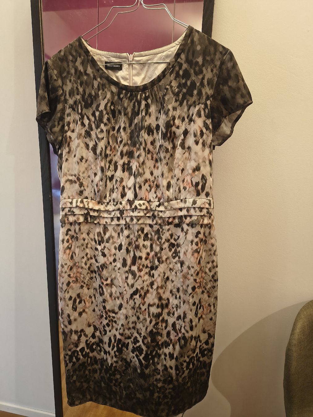 Gerry Weber Kleider: Etuikleid Gerry Weber S/M – Gebraucht aus Weiningen ZH von Bine8104