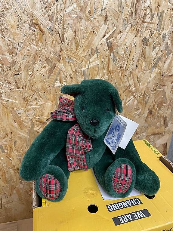 Giocattoli: Teddybär – Usato da Kirchdorf AG venduto da Powhatan 2