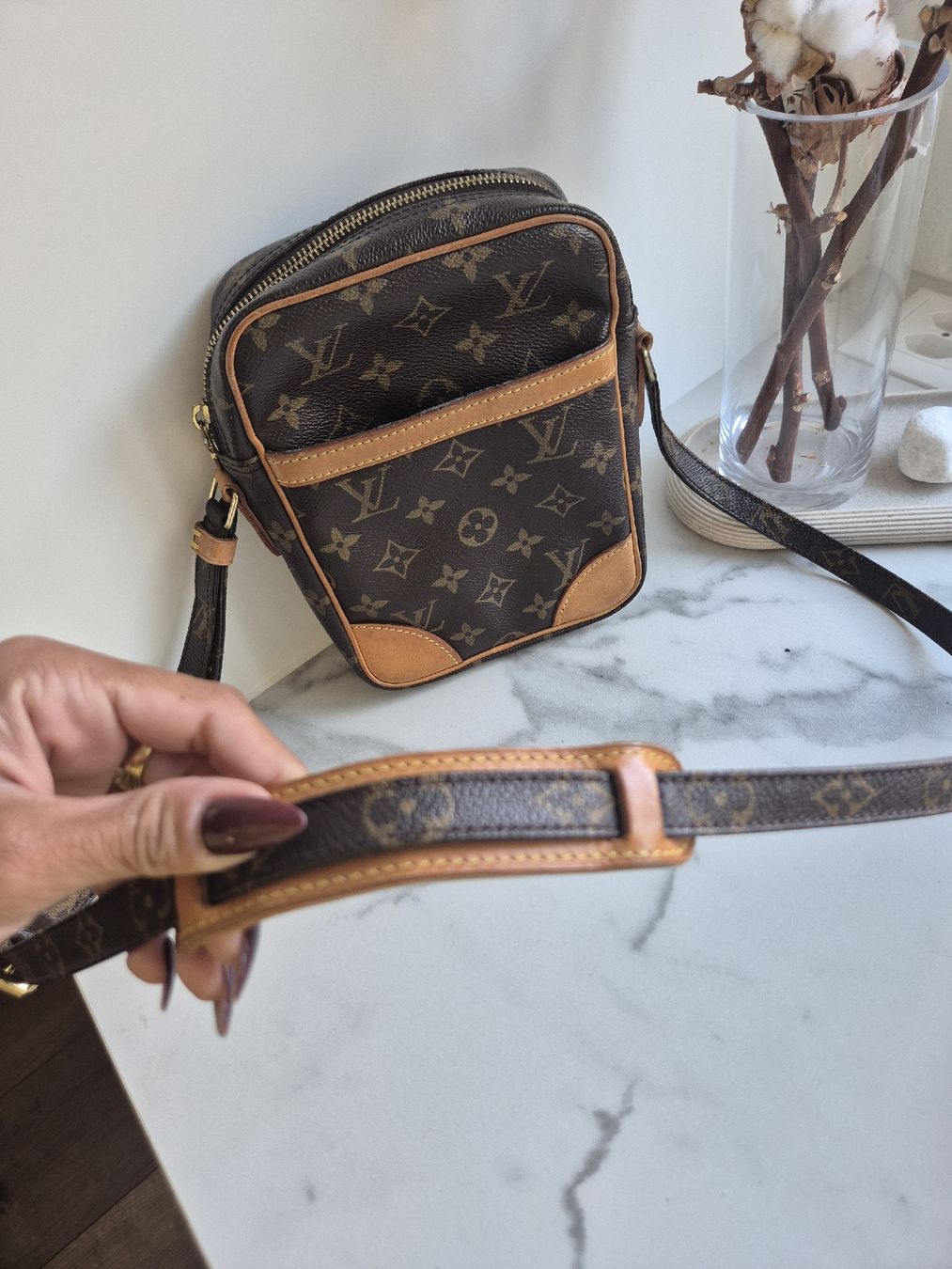 Louis Vuitton Sacs: Louis Vuitton Danube  – D'occasion à Weisslingen par Airgate 1