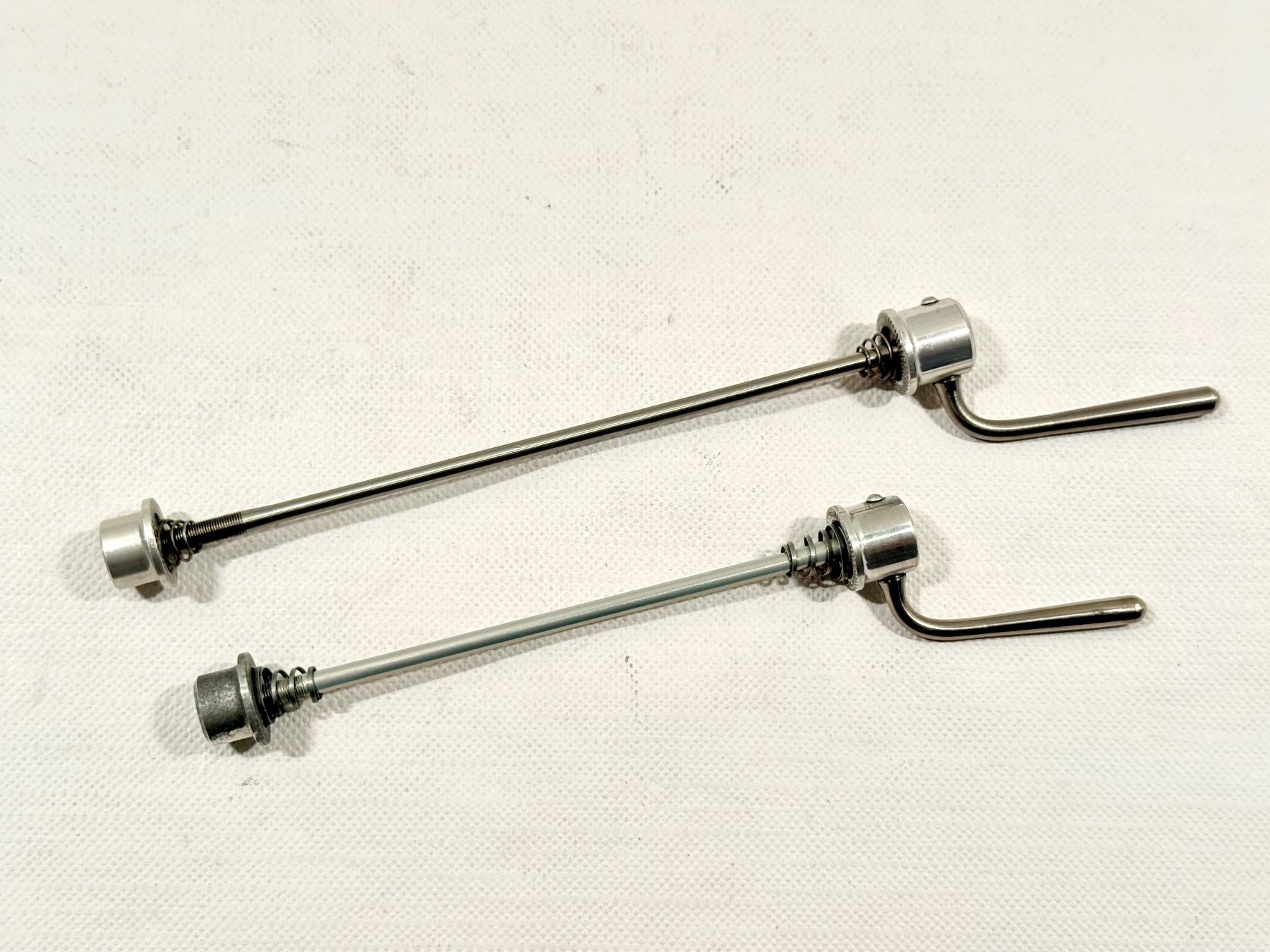Ritchey Pezzi di ricambio: tune Schnellspanner Set V+H 47 Gramm 2605 – Usato da Luzern venduto da bikeandbeltcom