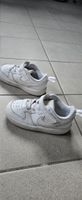 Nike Kinderschuhe, Gr. 25, Weiss.
