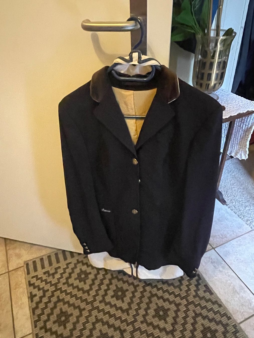 Windsor Jacken: Veste concours – Gebraucht aus Bottens von sab_6jb7