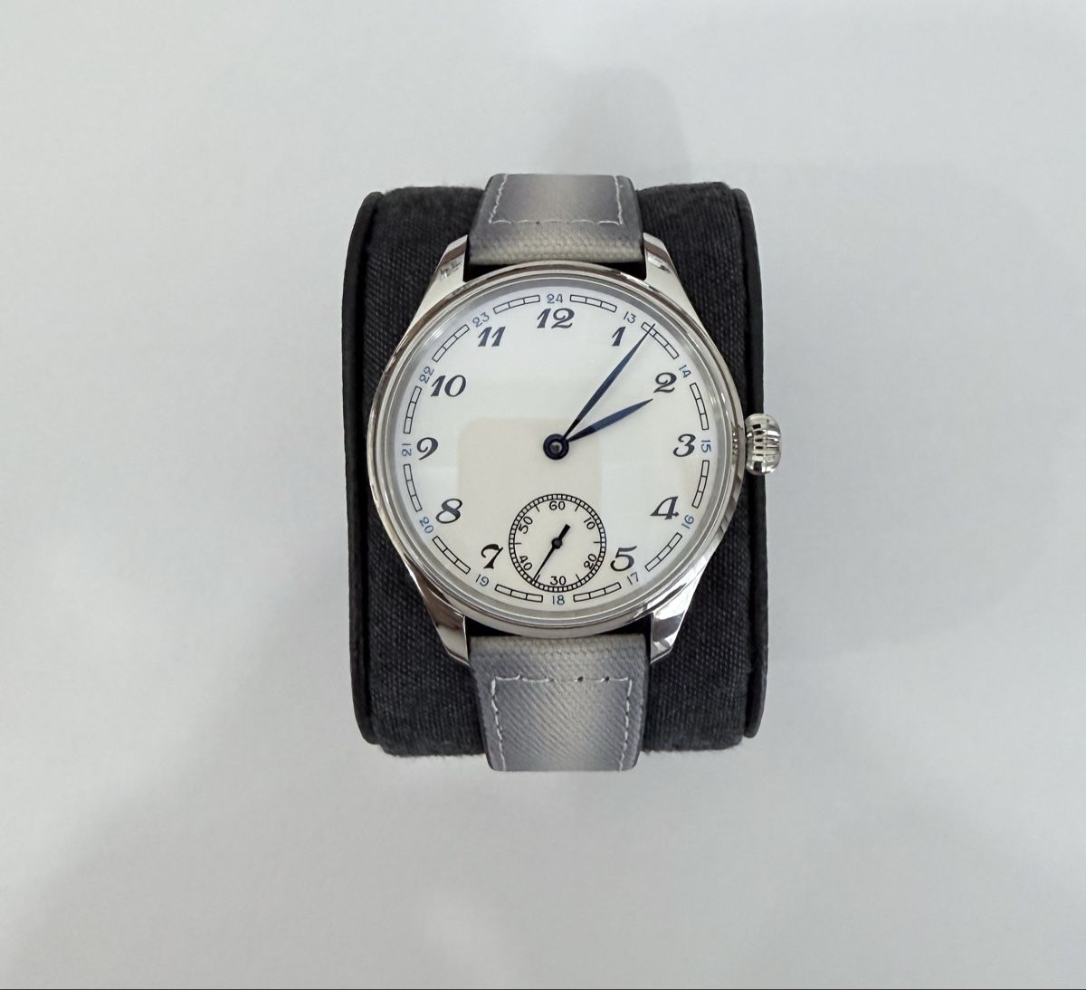 Uhren: Montre à remontage manuel – Neu und originalverpackt aus Genève von Riccardo47