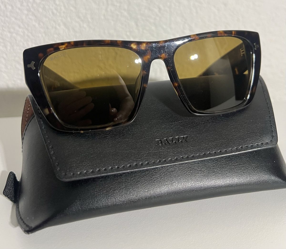 Bally Occhiali & Lenti: Lunettes de soleil Bally – Usato da St-Pierre-Clages venduto da ste_xk6p
