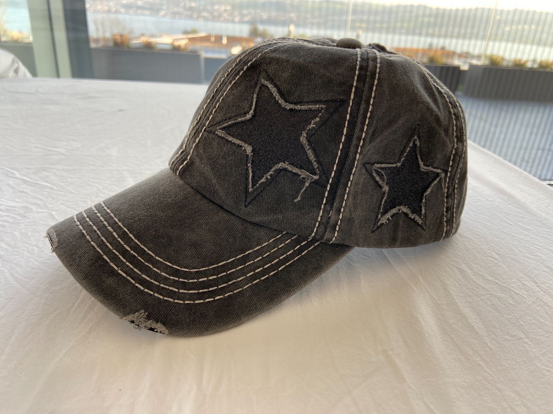 Vestiti: Hut Sonnenhut cap – Nuovo e nell'imballaggio originale da Uetikon am See venduto da Corsano 2