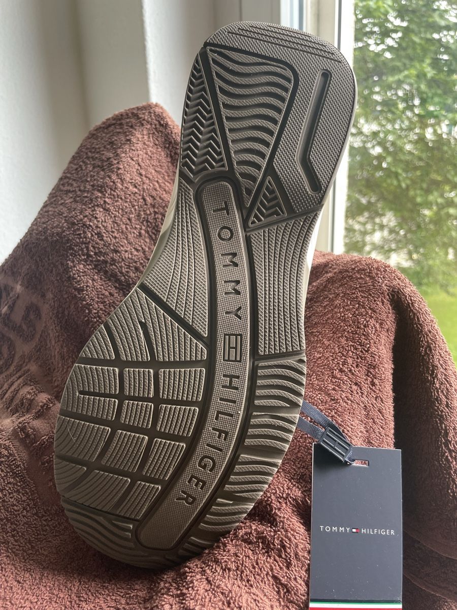 Tommy Hilfiger Scarpe da uomo: Hilfiger Schuhe 42 – Nuovo e nell'imballaggio originale da Kreuzlingen venduto da Albert0013 1