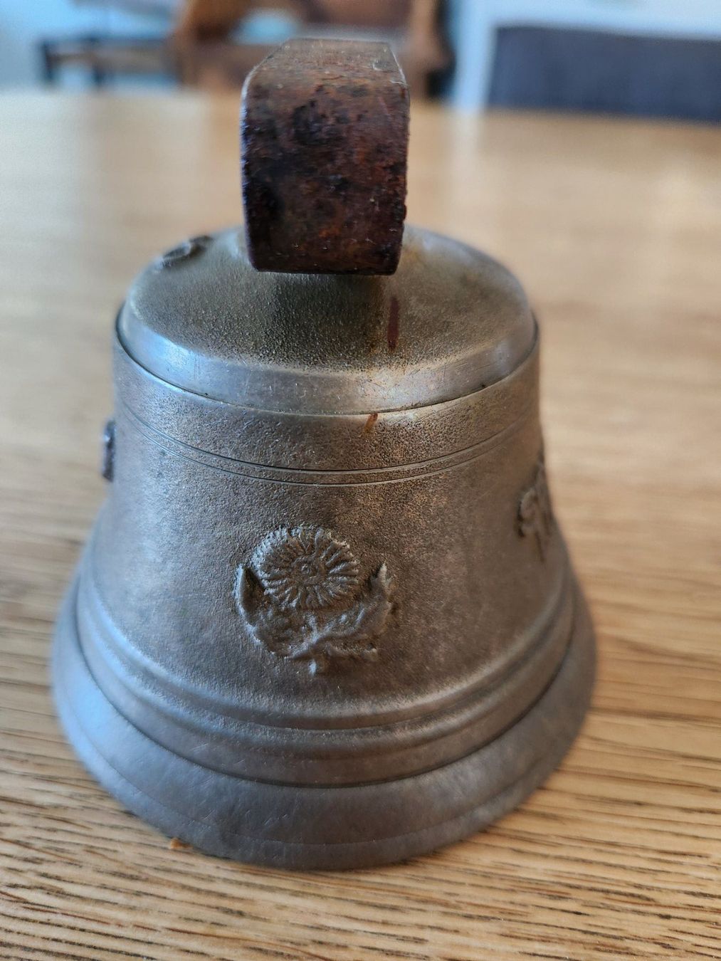 Glocken & Treicheln: Schöne, antike Schafglocke – Gebraucht aus Fanas von Rurero03 3