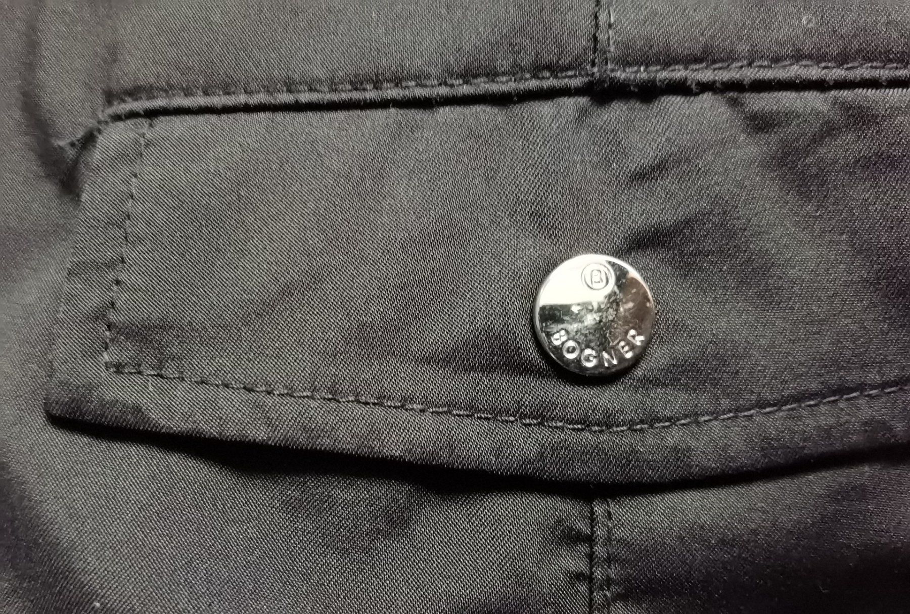 Bogner Pantaloni: Bogner Skihose schwarz 42 – Nuovo (secondo la descrizione) da Langenthal venduto da morena86 7