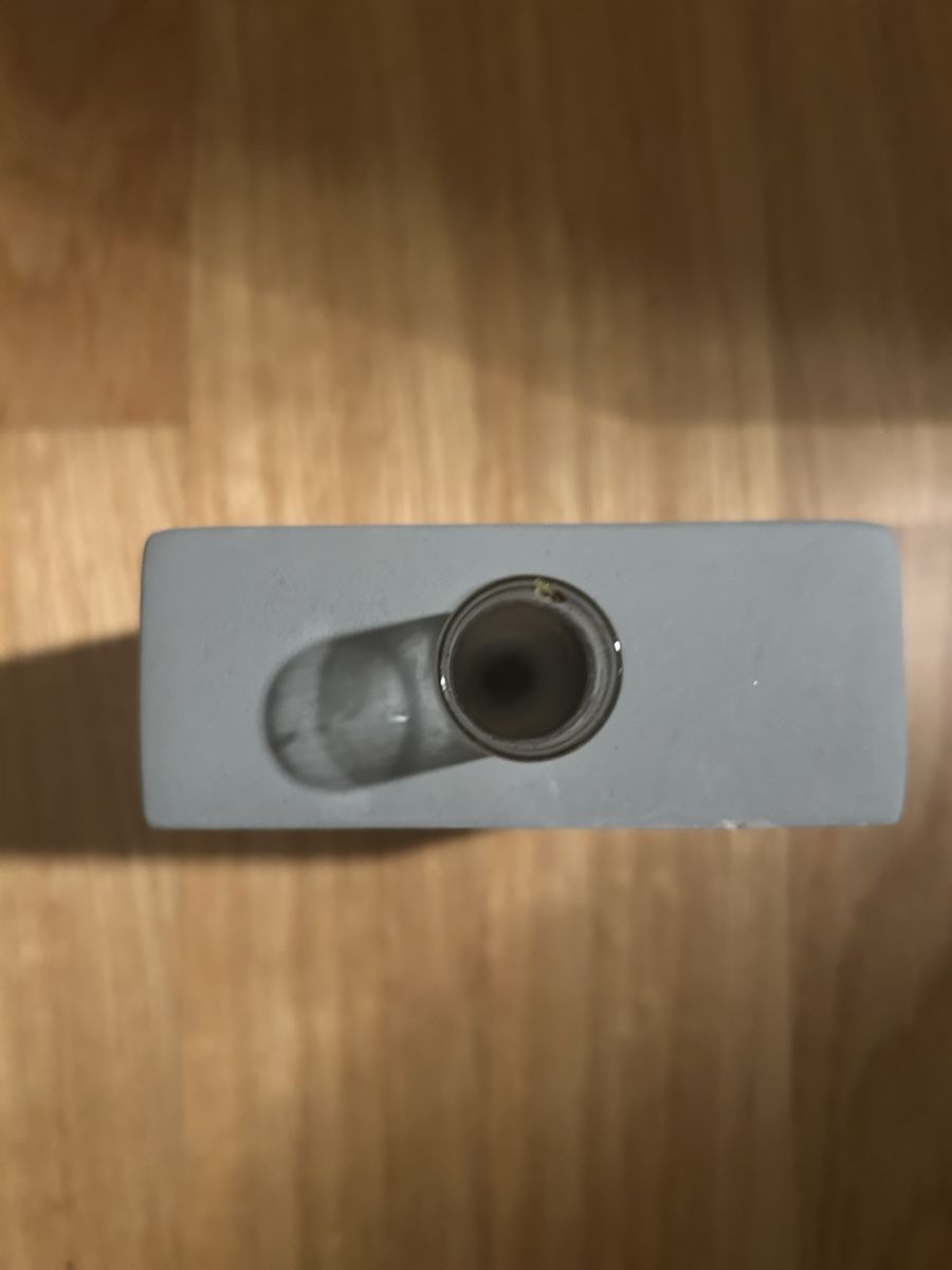 Vasi & Recipienti: Dekorative Einzelblumen-Vase aus Beton – Nuovo (secondo la descrizione) da St. Gallen venduto da Falcone 1