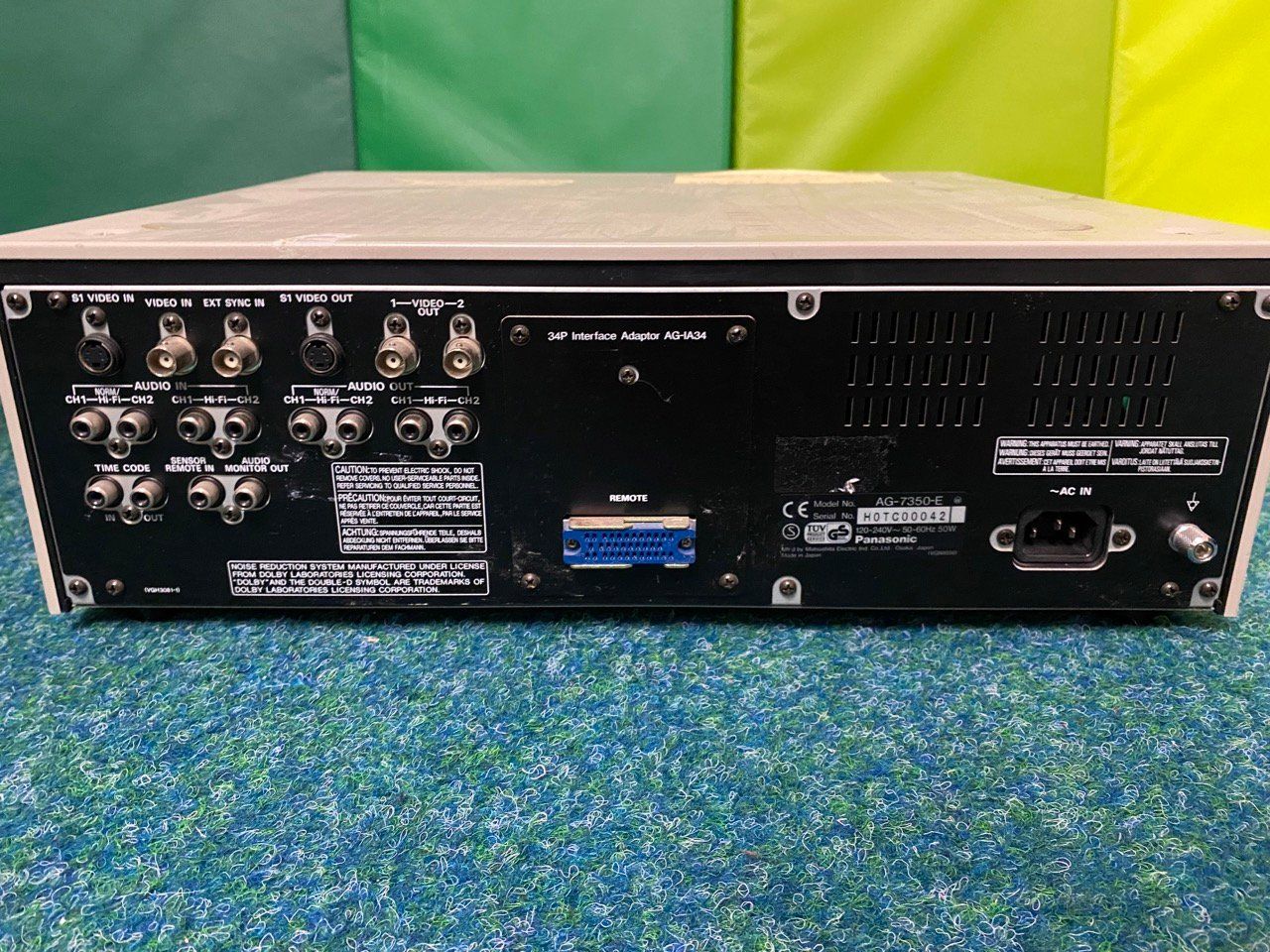 Panasonic Aufnahmegeräte: Panasonic Video Cassette Recorder AG-7350 SVHS – Gebraucht aus Zwillikon von  2