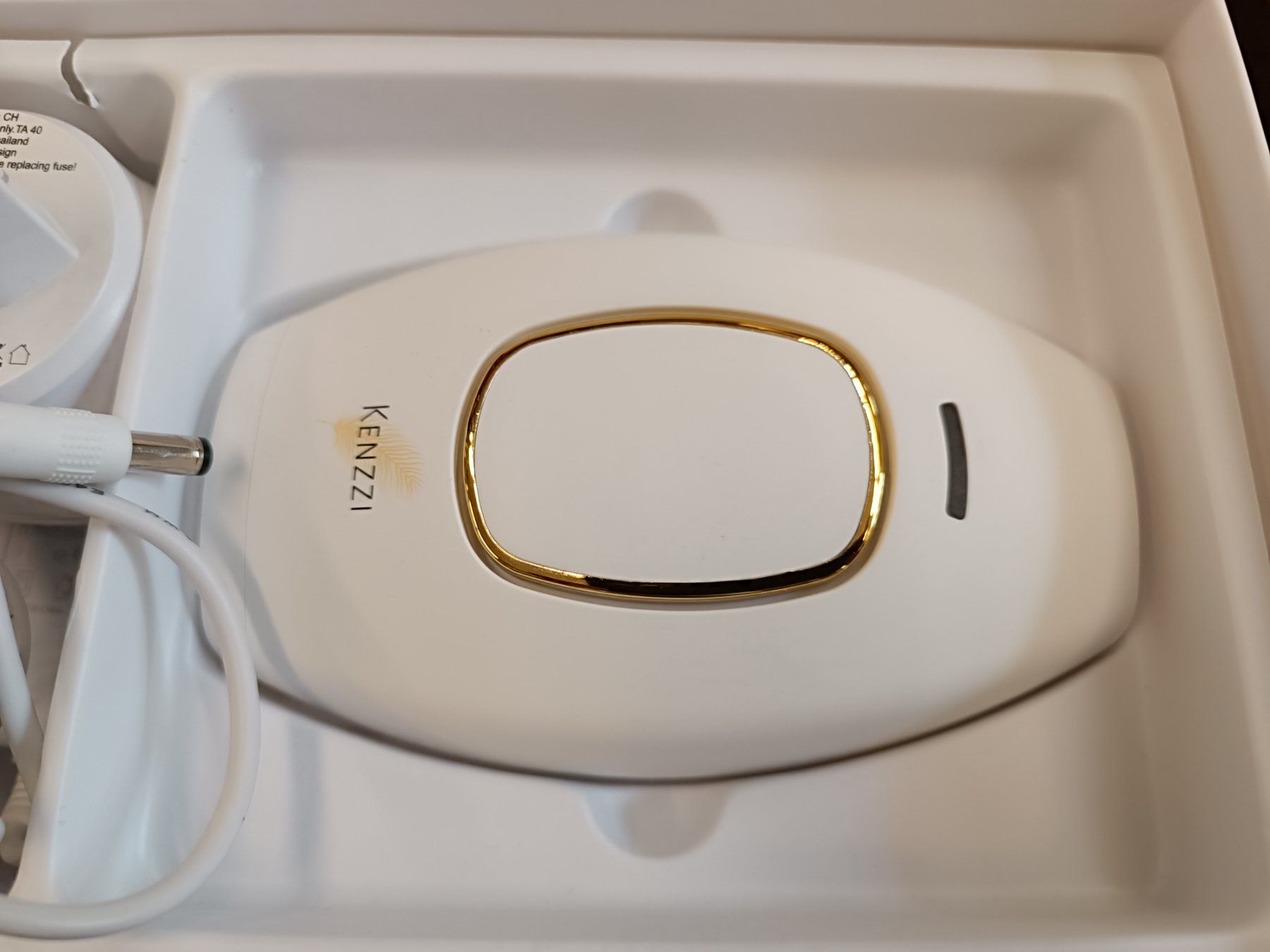 Epilatori: IPL Lichtimpulsgerät KENZZI – Usato da Reiden venduto da Zofi-Brocki 1