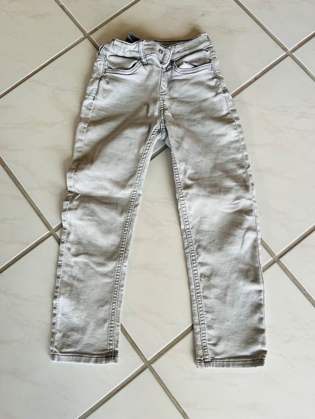 Pantaloni: Jeans Grösse 122 – Usato da Konolfingen venduto da takkie