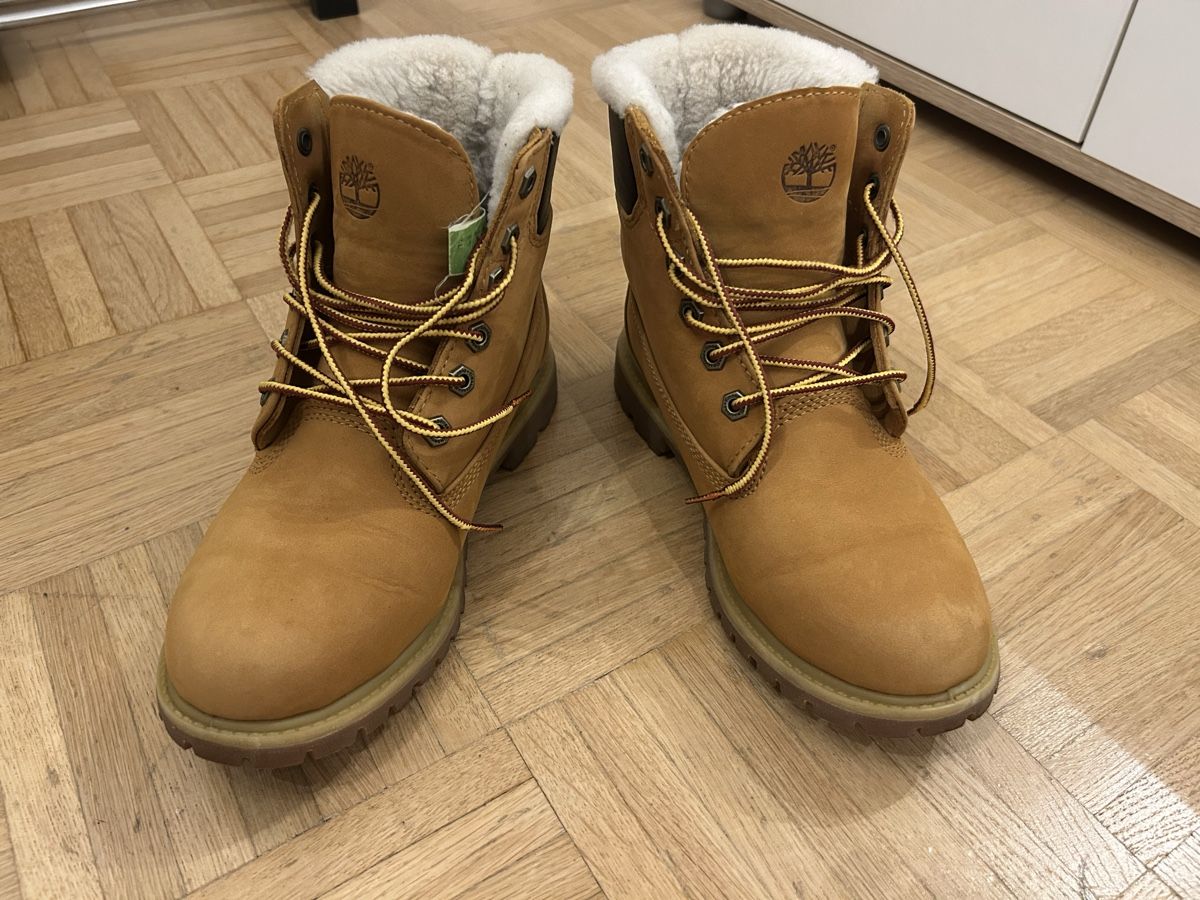 Timberland Scarpe da donna: Timberland Damenschuh – Usato da Laupen ZH venduto da JasRahBee