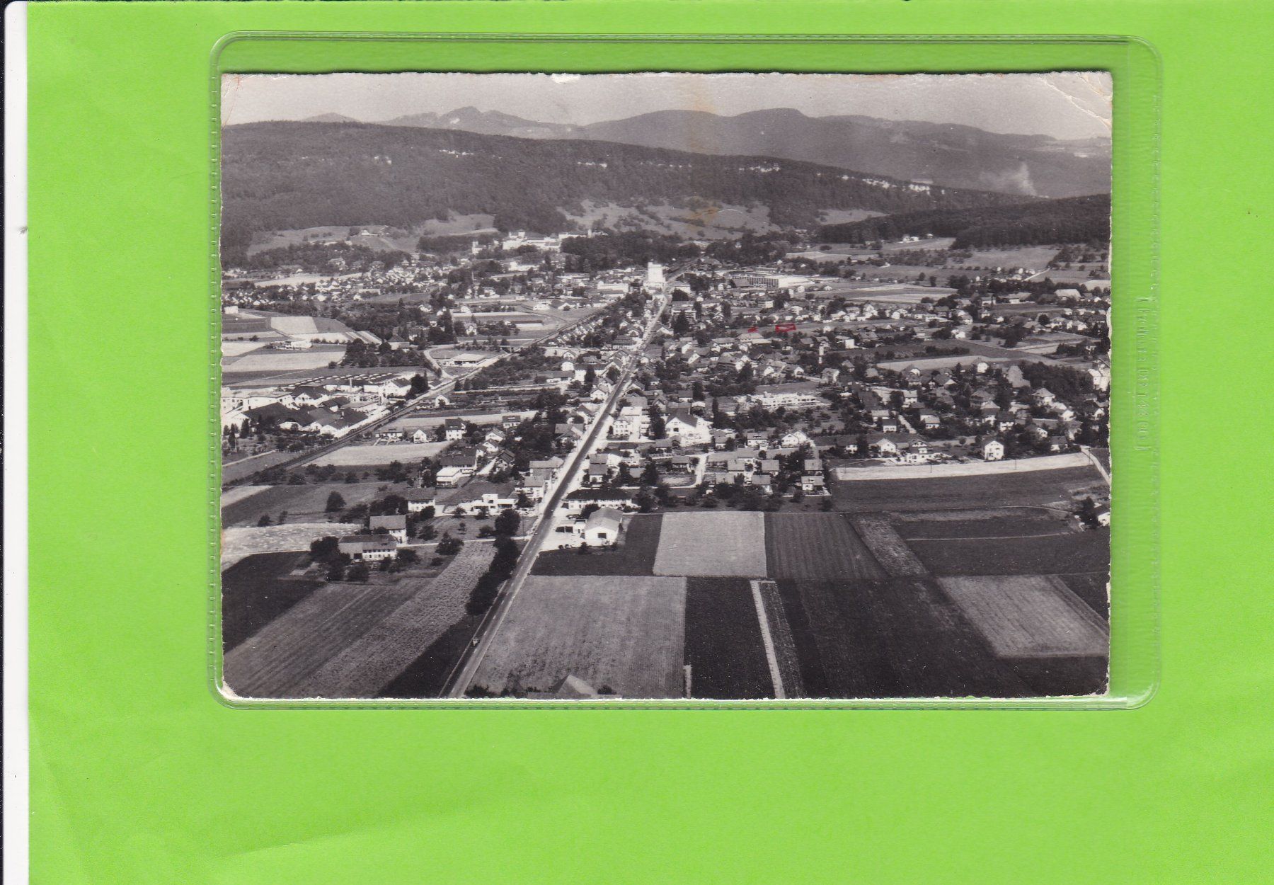 Cartoline postali: Flugaufnahme Oftringen AG – Usato da St. Peterzell venduto da neckertal