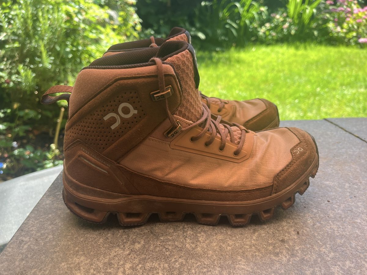 On Schuhe für Jungen: On Wanderschuhe Gr. 38 (eher 37) – Gebraucht aus Zug von Butternut1 2