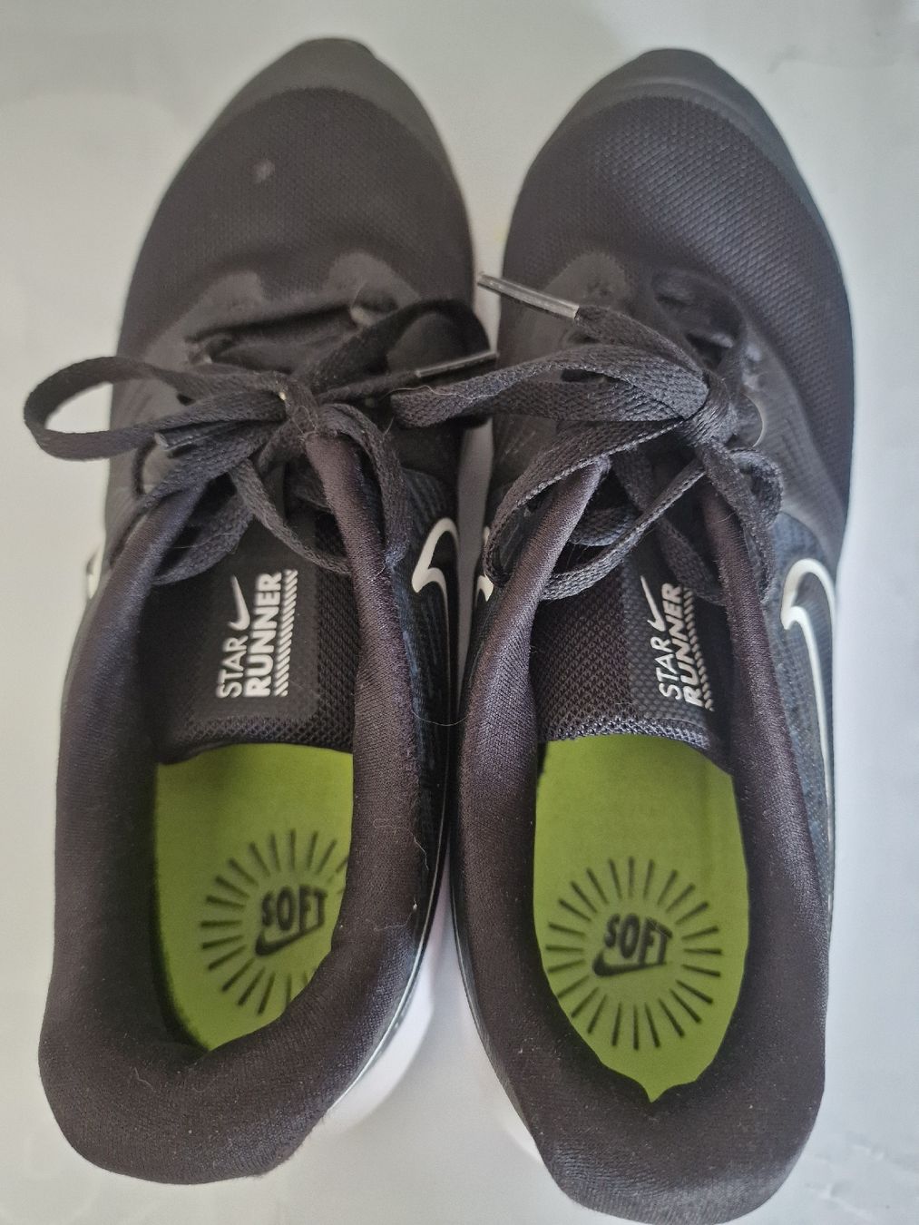 Nike Scarpe da uomo: NIKE Star runner 2.0 wie neu Gr.40 – Nuovo (secondo la descrizione) da Wildberg venduto da mantas07