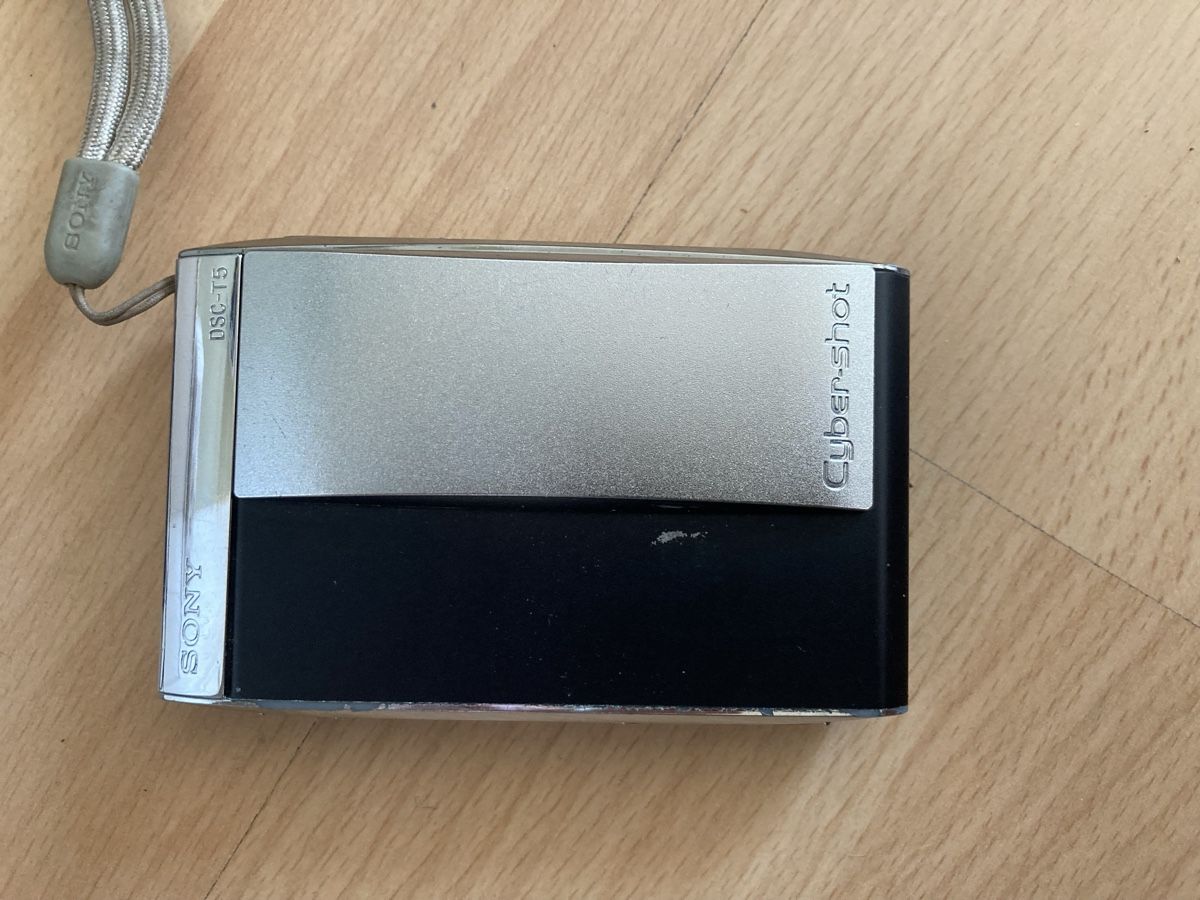 Sony Kamera: Sony Cyber Shot DSC-T5 Kamera – Gebraucht aus Basel von Myriam3 2