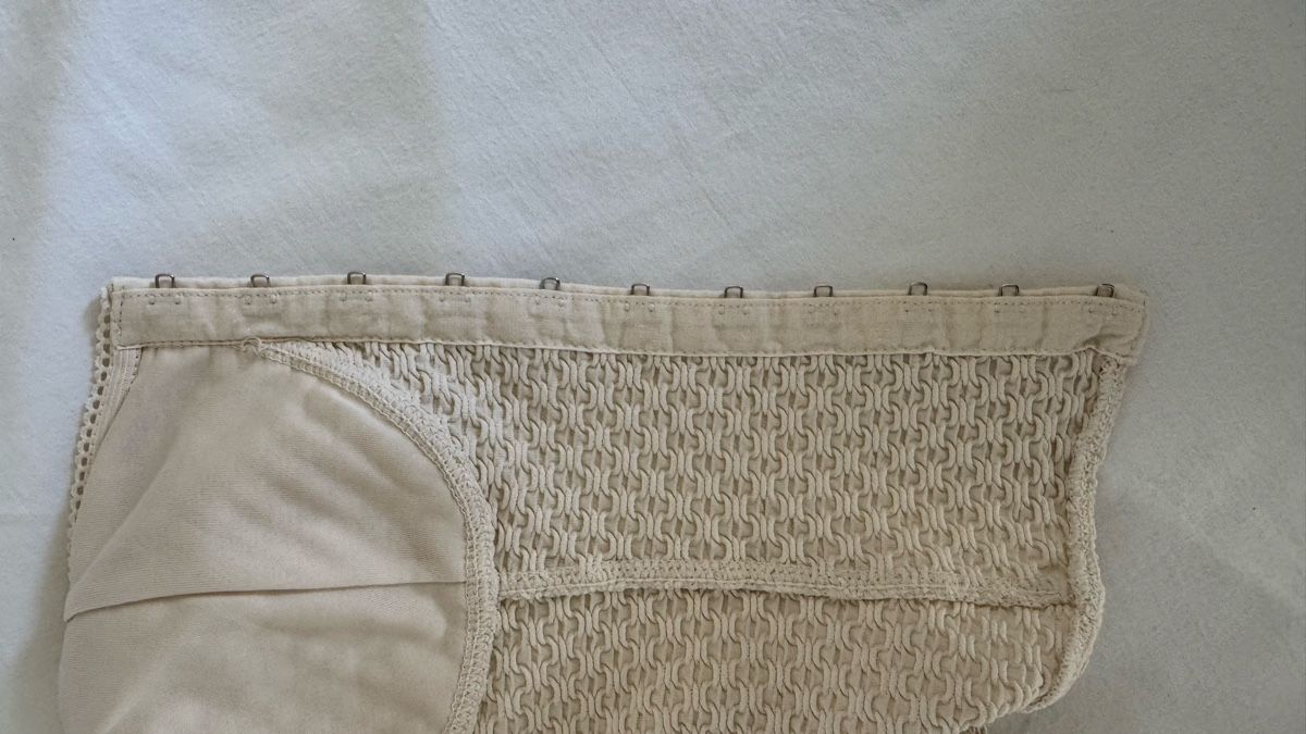 H&M Tops: Damen Top H&M Gr. 34 – Gebraucht aus Schaffhausen von Fixier 7