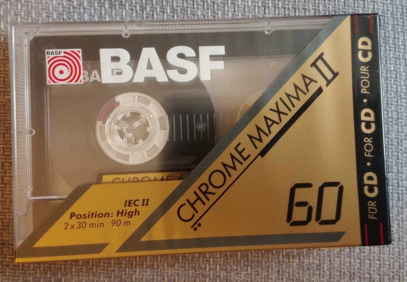 Kompaktkassetten: BASF - Chrome Maxima II C-60 / cassette scellée – Gebraucht aus Le Locle von