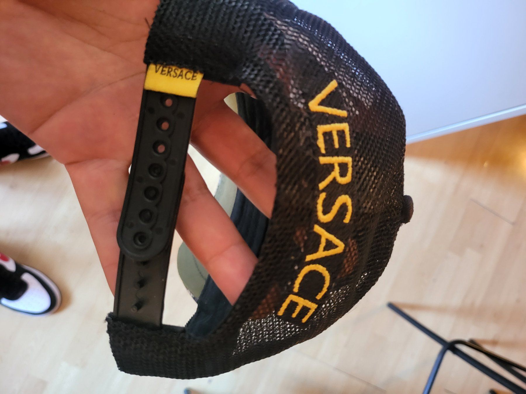 Copricapi, berretti & cappellini: Casquette Versace Vintage – Usato da Troistorrents venduto da ami_mzq5 3