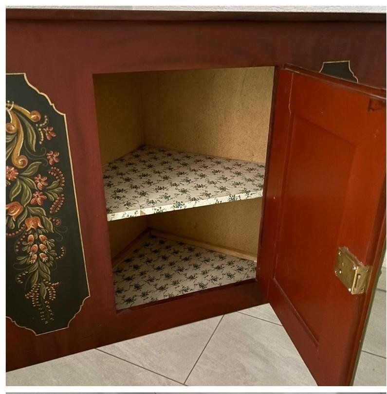 Armadi: Eckschrank vintage, charmant & speziell! – Usato da Weisslingen venduto da fuesel 1