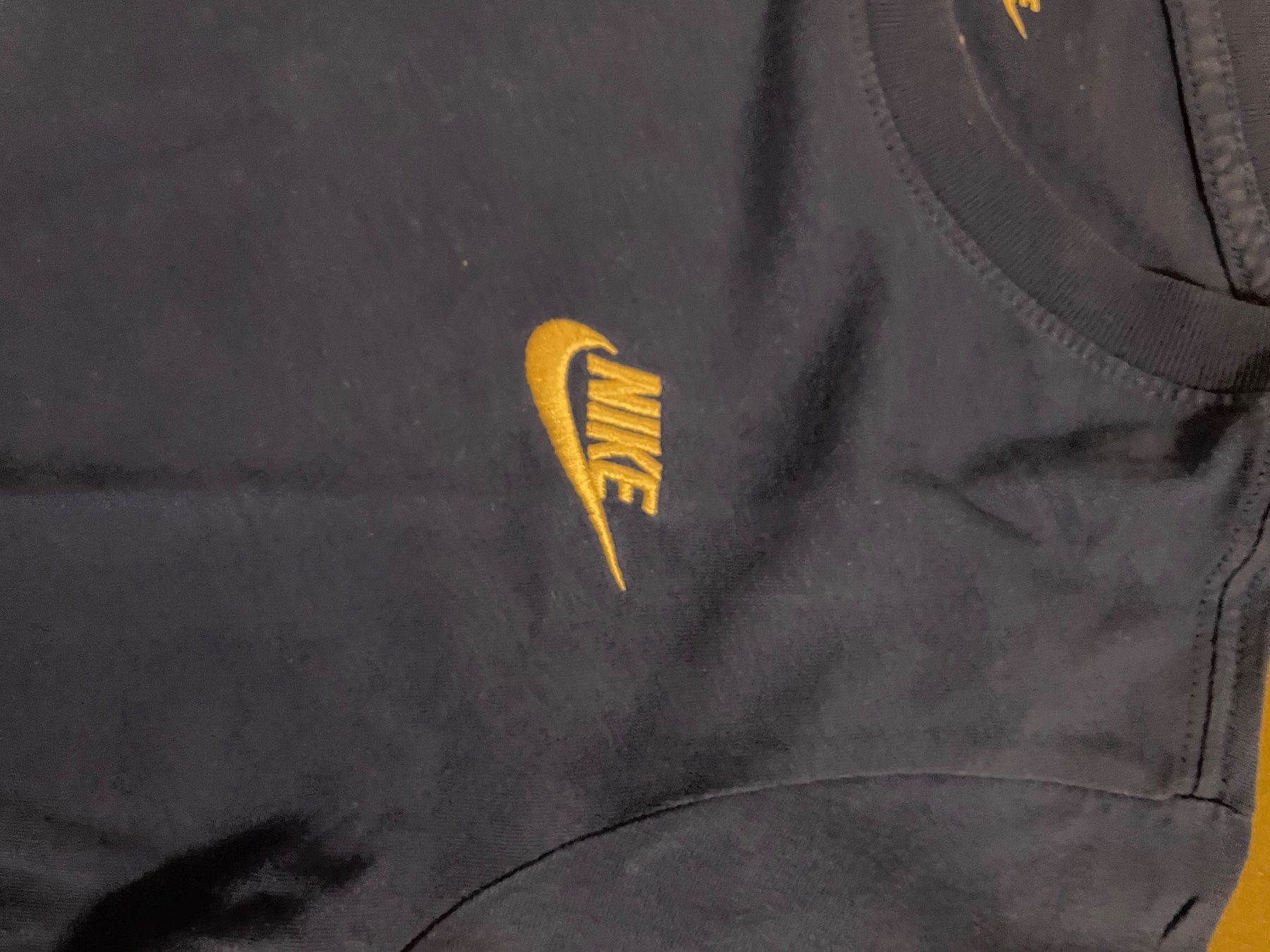Nike Camicie, T-shirt & Polo: Nike T-shirt – Usato da Zürich venduto da Ivona3 1
