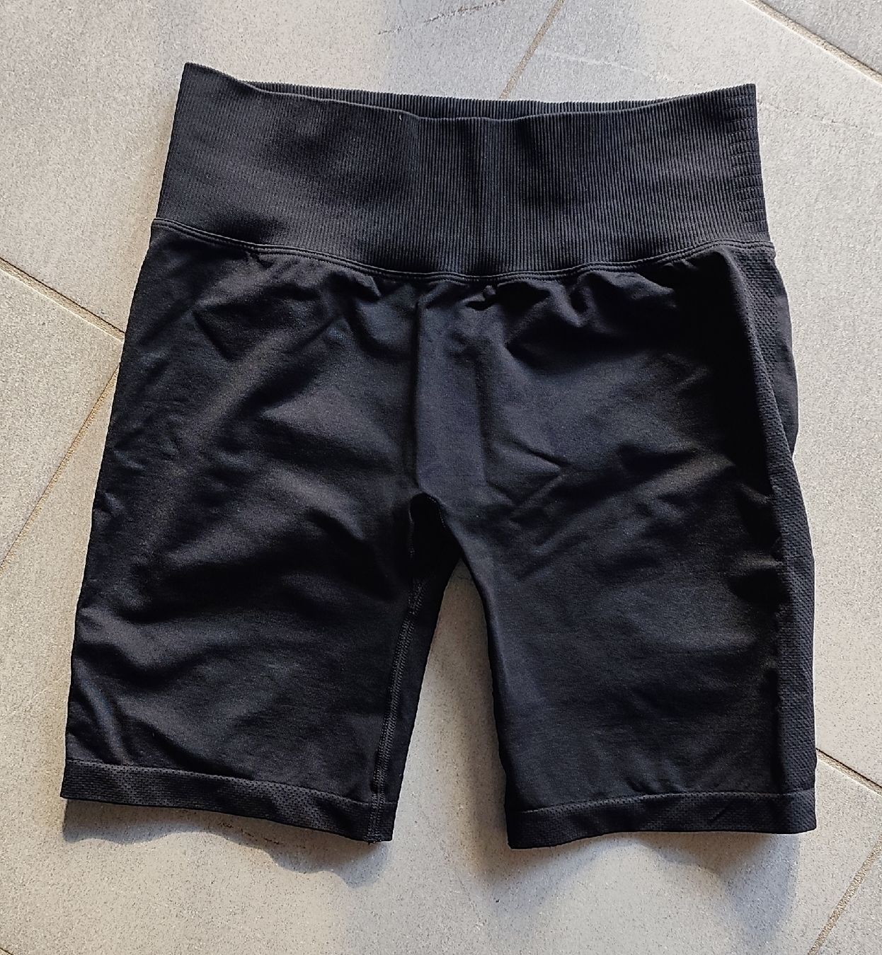 Leggings: Icaniwill short Neuf M – Nuovo (secondo la descrizione) da Martigny venduto da Seuph02