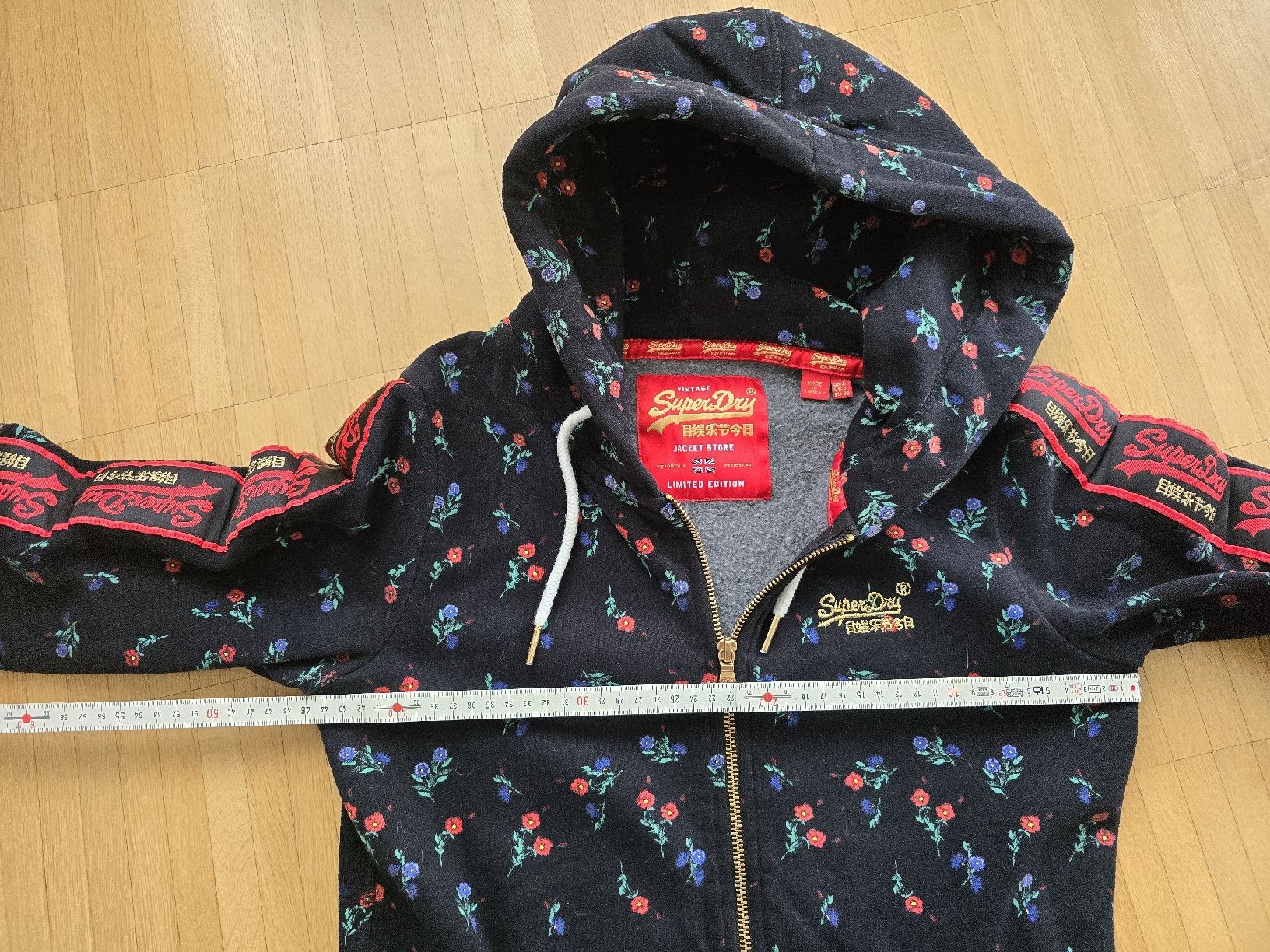 Superdry Giacche: Superdry Sweatshirtjacke – Usato da Laufenburg venduto da may_r2st 3