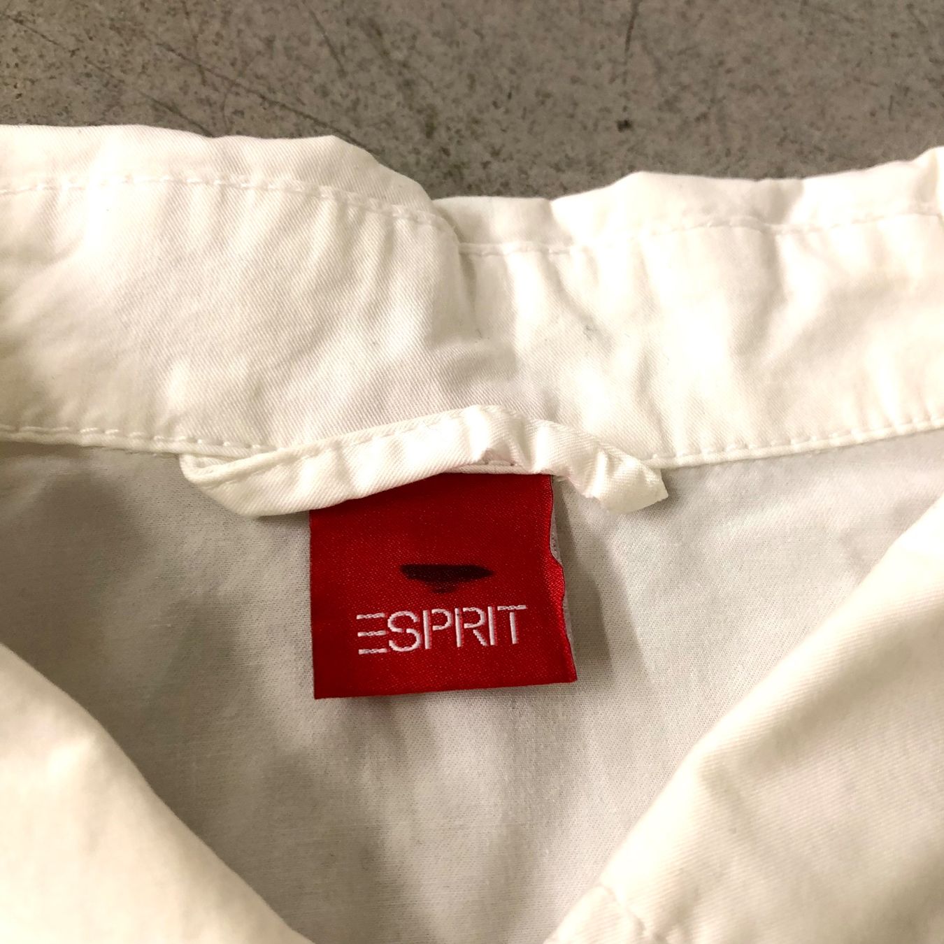 Esprit Giacche: Esprit Damen Jacke Weiss Grösse L – Usato da Brienz BE venduto da Kokolea84 5