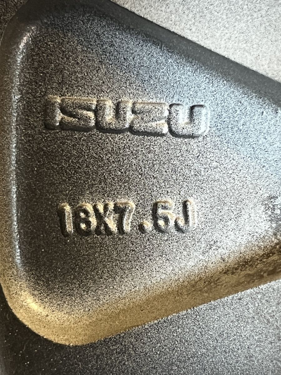 Isuzu Jantes: Alufelge zu Isuzu D-MAX – D'occasion à Rüeggisberg par Pschlupi 2