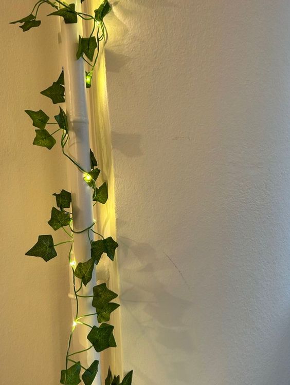 Knstliche Efeu Girlande LED Lichterkette Mit Blttern Efeu Knstlich 3M   30 LEDs Batterie & USB Aufladbar, 8 Modi, Timer  Perfekte Deko Fr  Hochzeit & Party