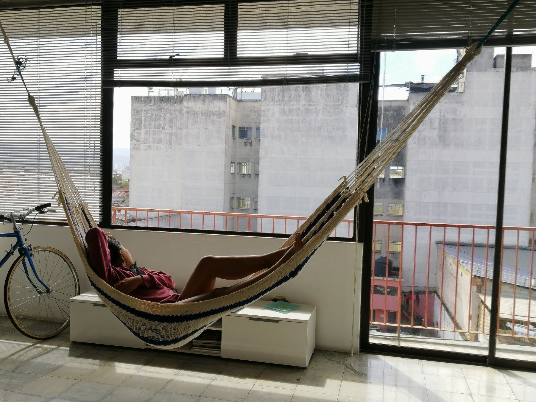 Hängematten: Handcraft Net Hammock in soft cotton - White with Blue Lines – Neu und originalverpackt aus Dübendorf von Mayan-Dreams 5