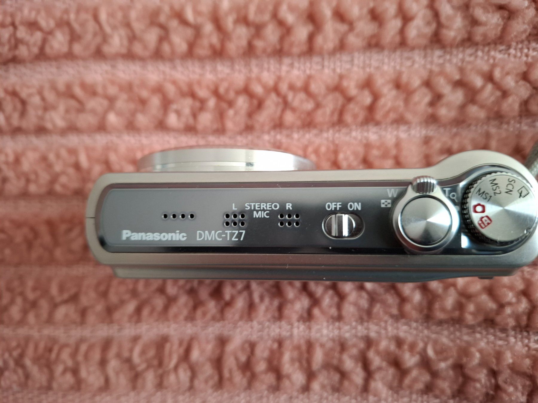 Panasonic Fotocamera: Panasonic Lumix DMC-TZ7 Digitalkamera – Usato da Gebenstorf venduto da Brpe 1