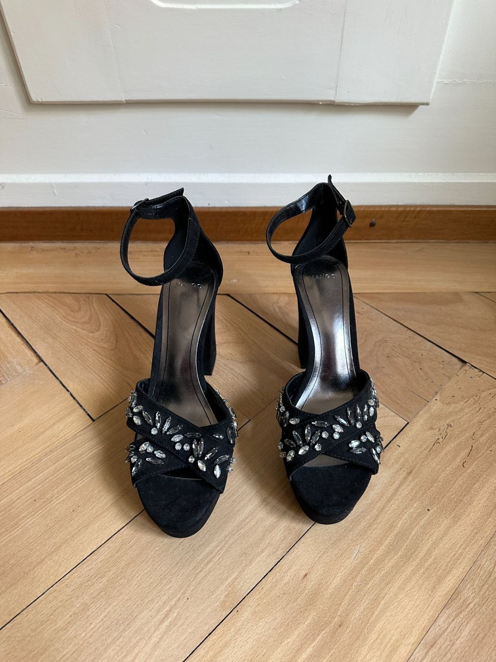 Mango Scarpe da donna: MANGO - Plateau Sandalette Pumps schwarz 39 – Usato da Zürich venduto da Diazaio 1