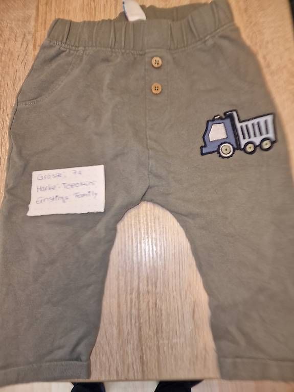 Lotti & Set di vestiti: Sehr gut erhaltene Jungs Kleider – Usato da Rheinfelden venduto da CaroB1990 3