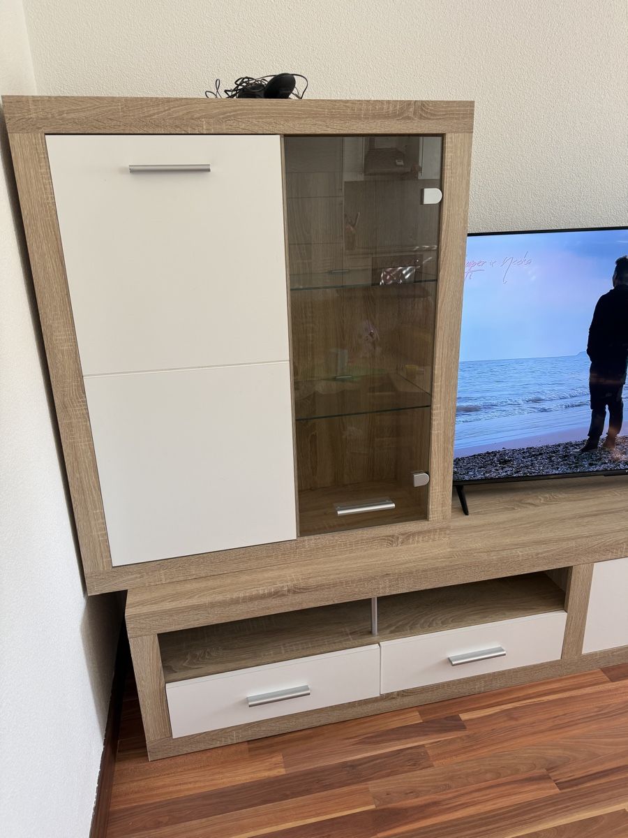 TV Möbel: Wohnwand – Gebraucht aus Suhr von evk_knn6 1