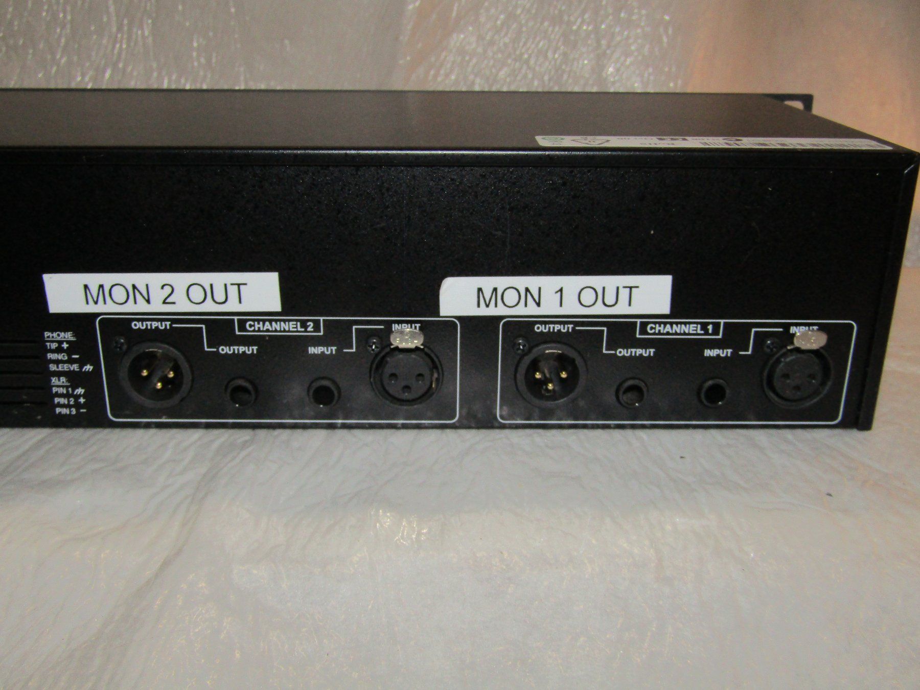 Dbx Equalizzatori: DBX 231 Graphic Equalizer 2 X 31 Band NEU – Nuovo (secondo la descrizione) da Wädenswil venduto da verebe 3
