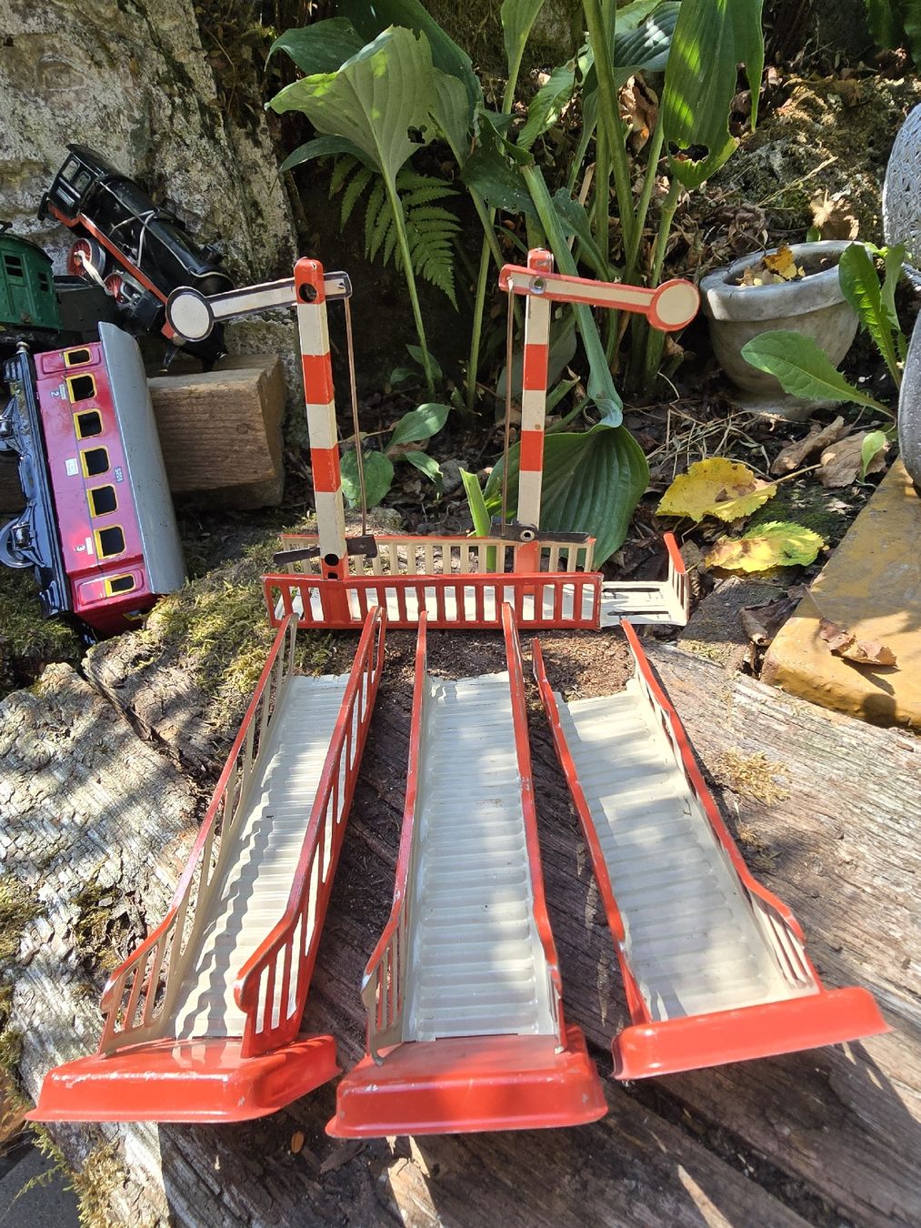 Trains électriques: 64 Teile Eisenbahn Spur  0 – D'occasion à Walkringen par Vanuca 7