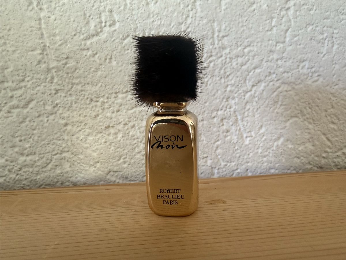 Profumi & Eau de Toilette: Vision Noir Robert Beaulieu Miniature Eau de Toilette – Usato da Dübendorf venduto da bka_yym5