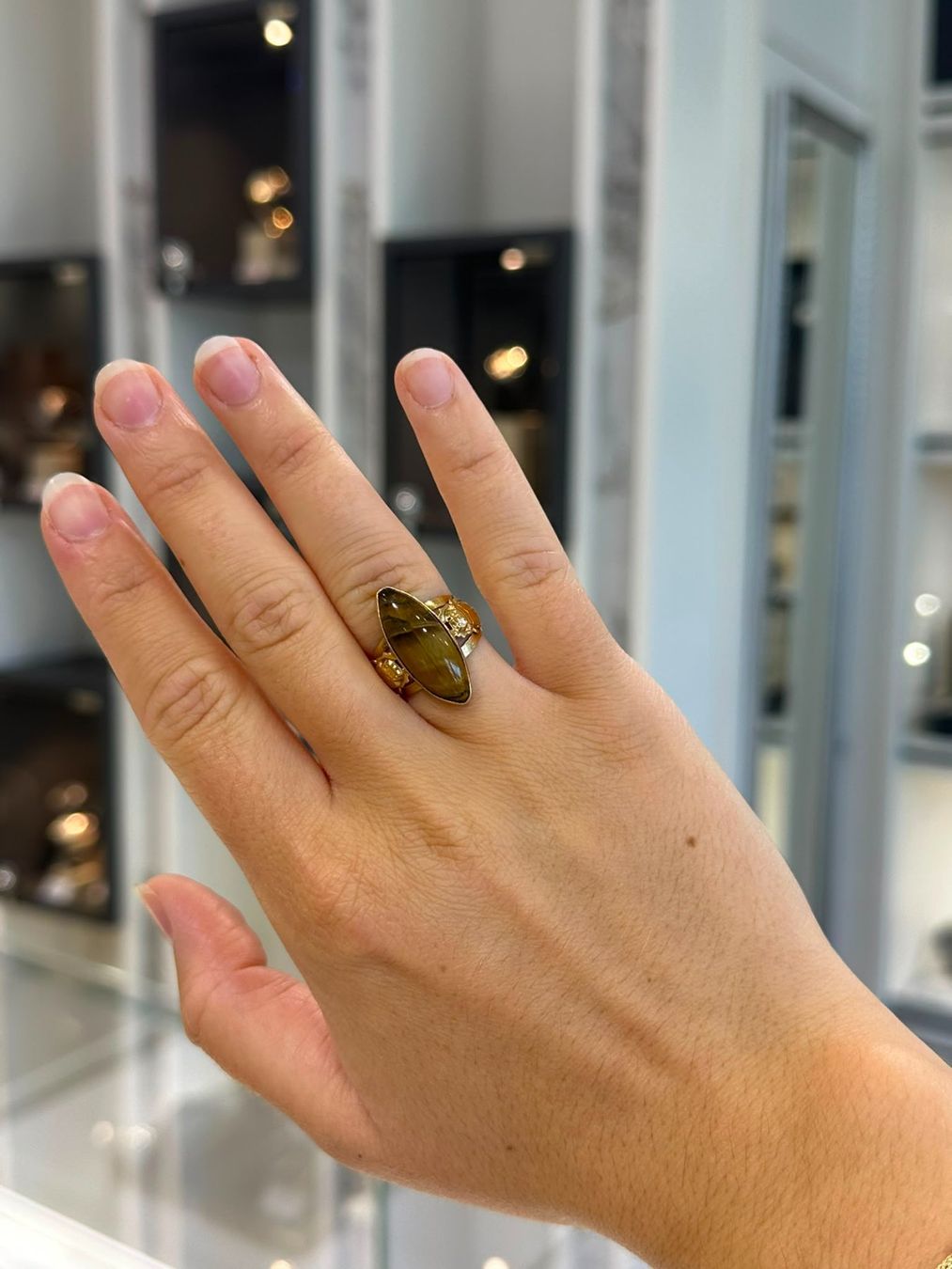 Anelli: 18 Karat Gelgoldring mit Tigerauge – Usato da Zürich venduto da StargoldJewellery 3