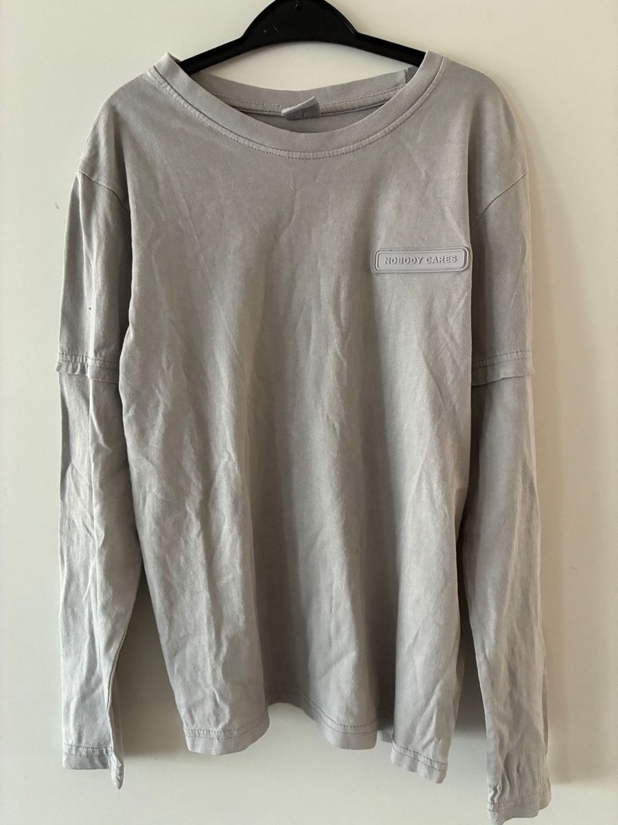 Pullover & Sweatshirts: Schönes Langarmshirt Gr. 146/152, Neu – Neu (gemäss Beschreibung) aus Richterswil von duffi326464