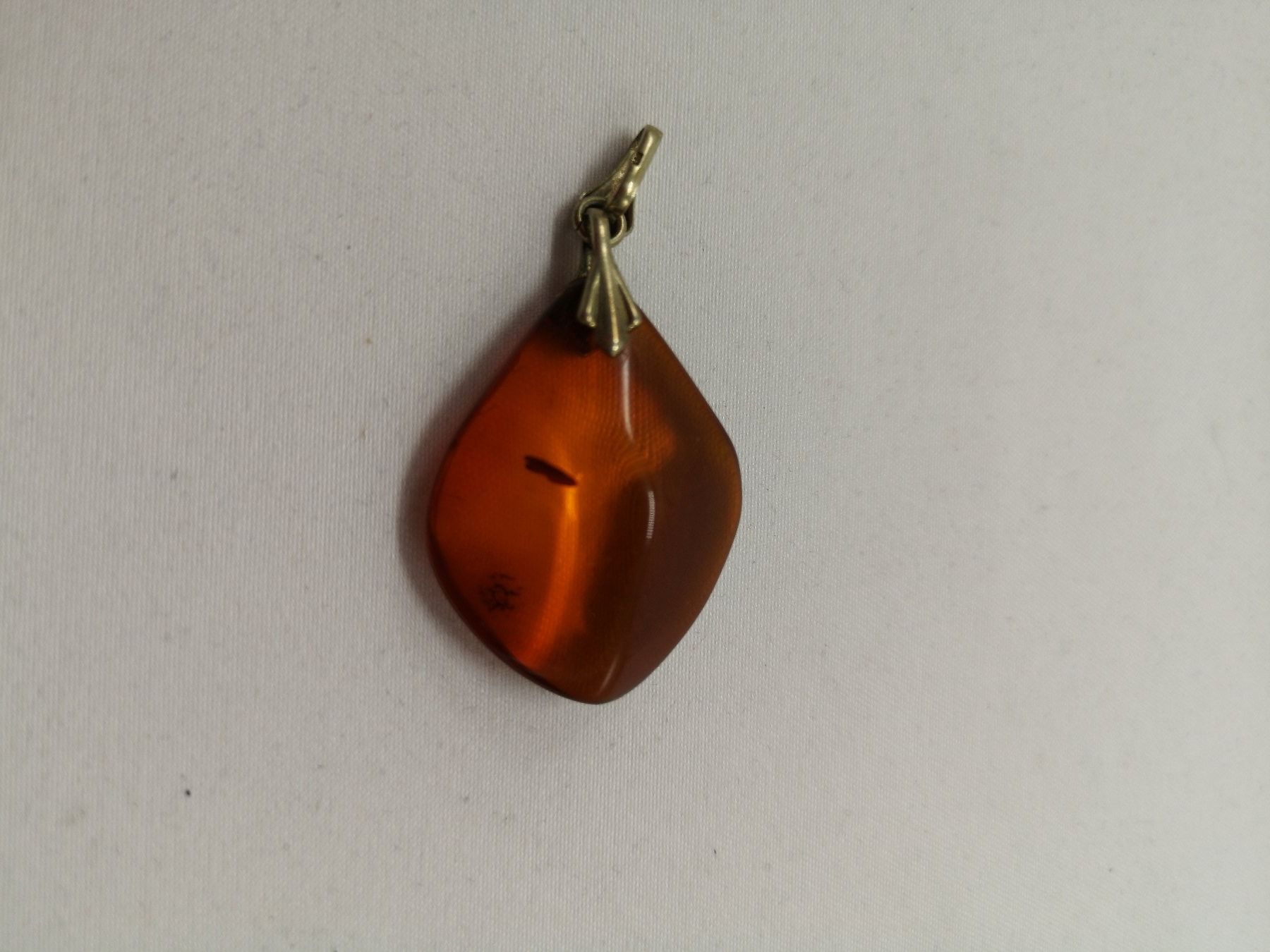 Ciondoli: PENDENTIF VINTAGE /AMBRE & ARGENT – Usato da Bulle venduto da italicum 2