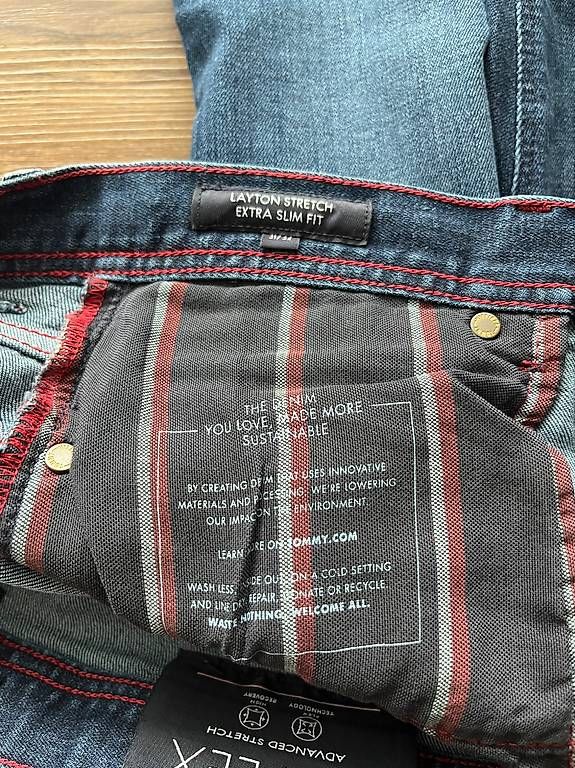 Tommy Hilfiger Jeans: Tommy Hilfiger Jeans THE FLEX – Gebraucht aus Sursee von dok_bz9b 3