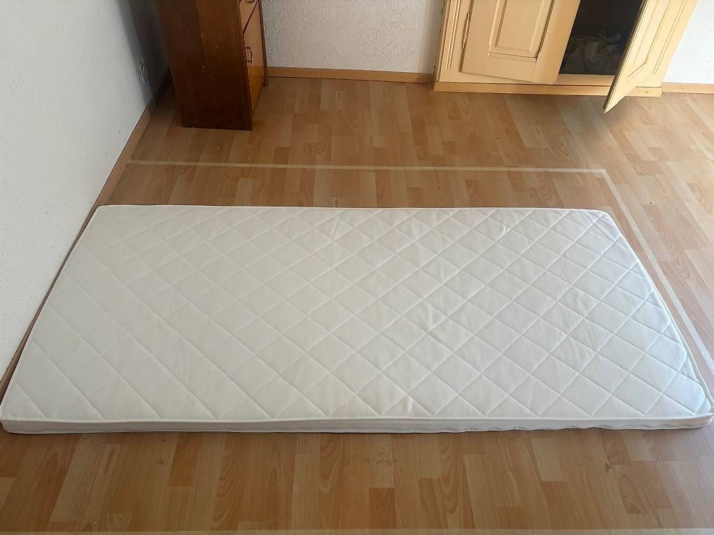 Materassi: Topper Singolo altezza 6cm – Usato da Mesocco venduto da giu_6rgd